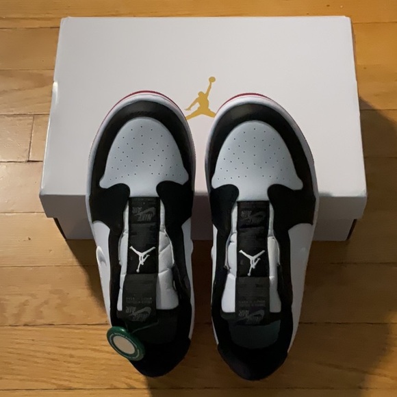 JORDAN 1 RETRO LOW SLIP BLACK TOE WOMENS - Picture 3 of 4